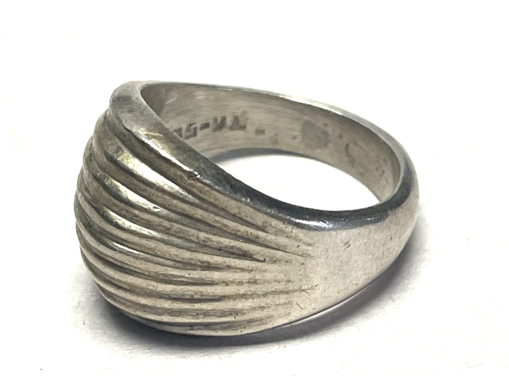Vintage Mexico 925 Sterling Silver Ribbed Dome Ring Size 7 Modernist Chunky